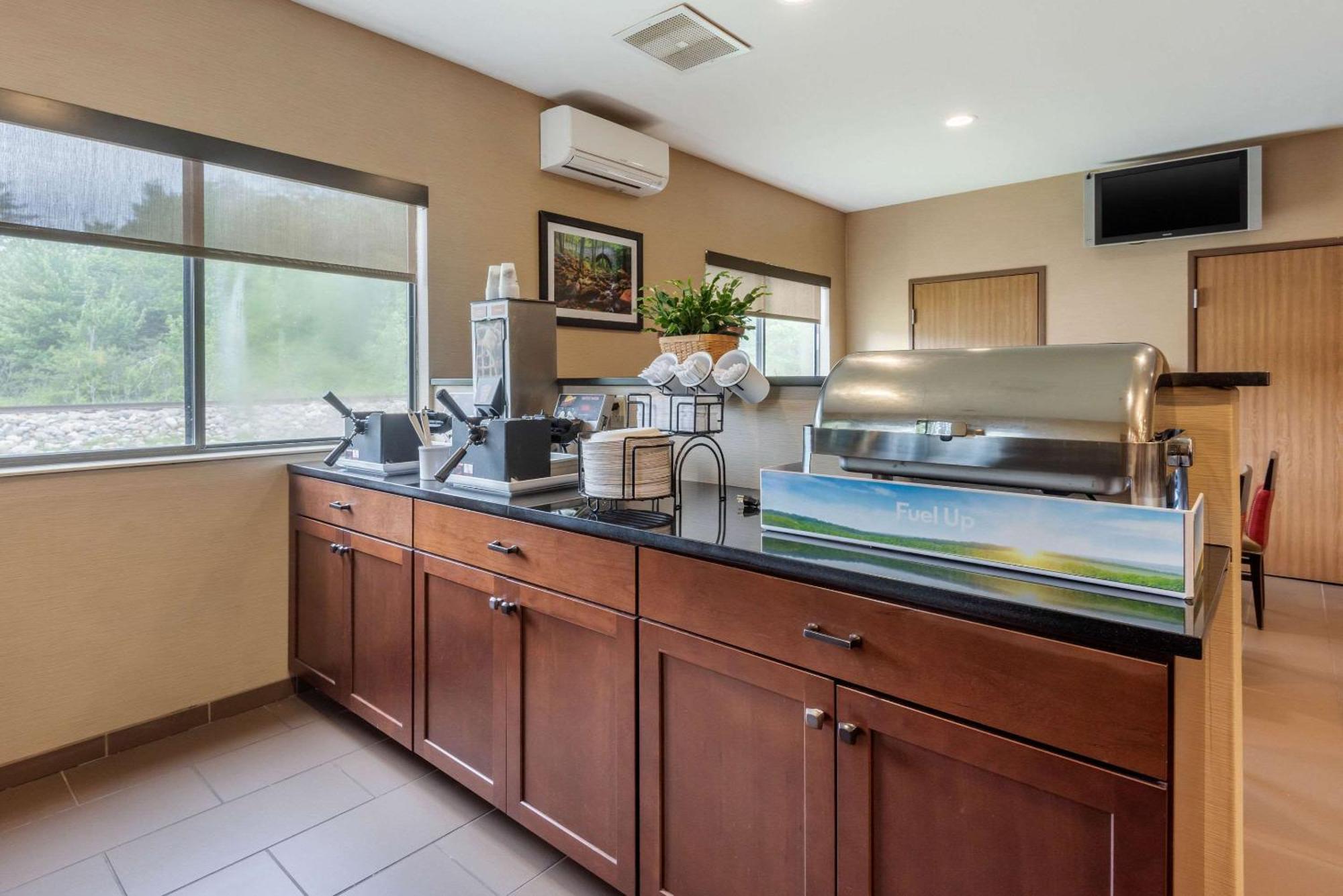 Comfort Inn Ellsworth - Bar Harbor Экстерьер фото